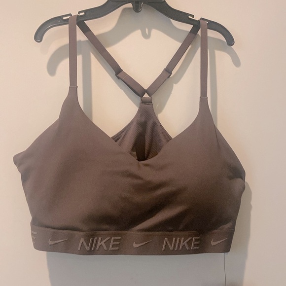 NWT Nike Indy Sports Bra - Picture 2 of 5